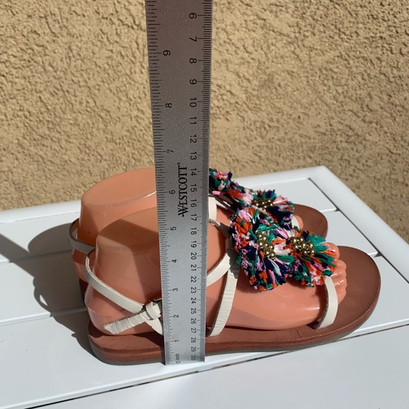 Boden white strappy leather with appliqués sandals size 8-8.5 ( European 39) - Picture 7 of 14